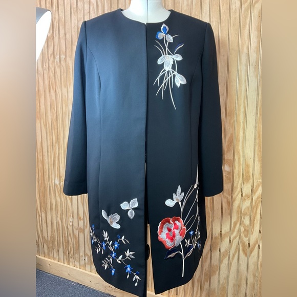 Tahari Arthur S Levine Jackets & Blazers - Black Embroidered Floral Jacket